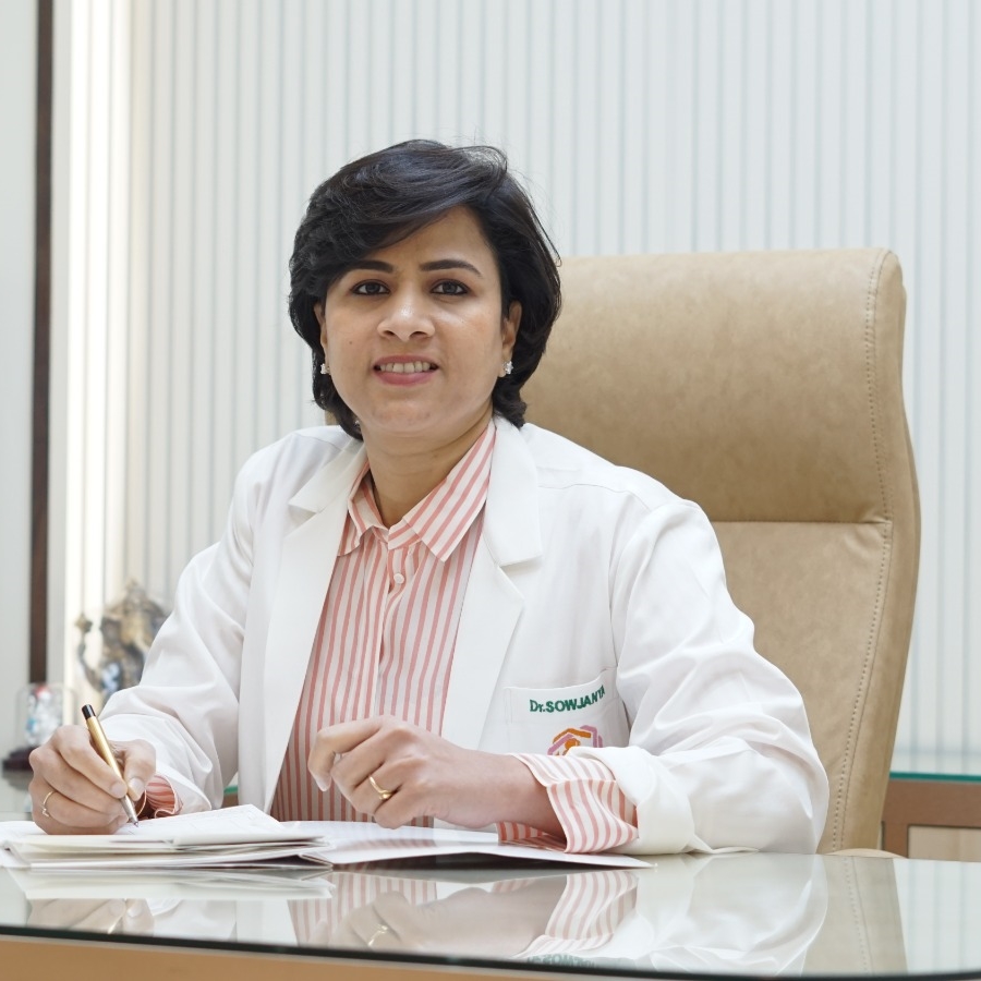 Image for doctor profile with name Dr. Sowjanya Aggarwal